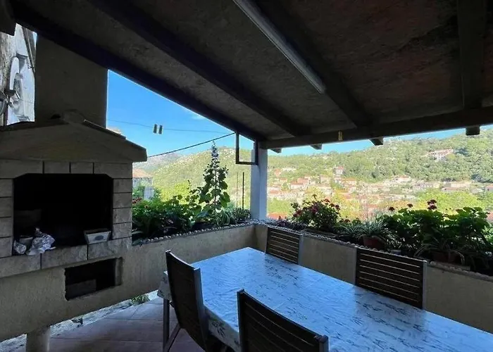 Apartment With Parking Space - 25164